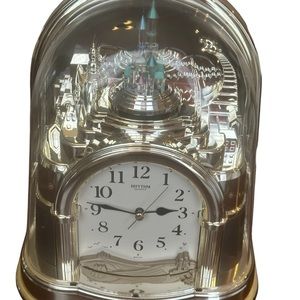 Vintage rhythm clock